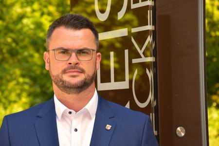 Herr Tino Schomann, Landrat und Dezernent