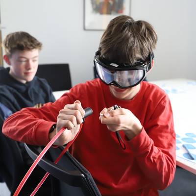 Die Kinder konnten Rauschbrillen des Gesundheitsamtes testen. © Landkreis Nordwestmecklenburg img 1796
