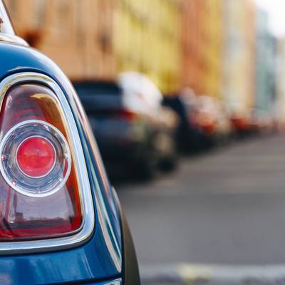 Parkendes Auto