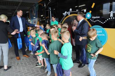 Für die Schüler und Busengel gab es Geschenke und Gutscheine