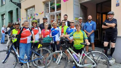 Gruppenfoto beim Besuch der MUT-TOUR 2021