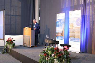 Landrat Tino Schomann und Kreistagspräsident Thomas Grote teilten sich Festrede und Ehrungen