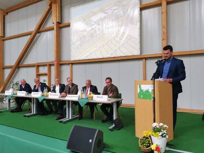 Tino Schomann sprach ein Grußwort zu Beginn der Veranstaltung