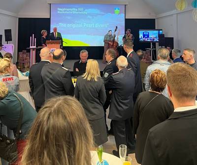 Kreistagspräsident Thomas Grote und Landrat Tino Schomann beim  Neujahrsempfang der Insel Poel