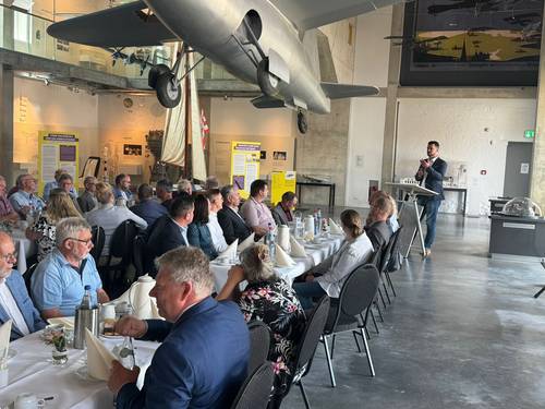 812f9439 a5da 4e41 b709 e6de39b5d652