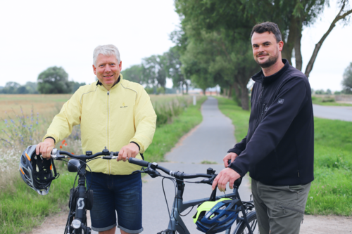 Kreistagspräsident Thomas Grote und Landrat Tino Schomann rufen die Nordwestmecklenburgerinnen und Nordwestmecklenburg dazu auf, beim STADTRADELN mit zu machen und freuen sich auf die Eröffnungs-Radtour.