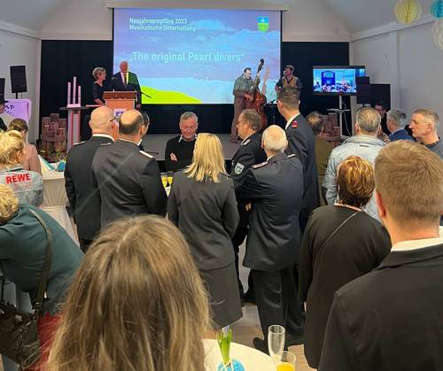 Kreistagspräsident Thomas Grote und Landrat Tino Schomann beim  Neujahrsempfang der Insel Poel