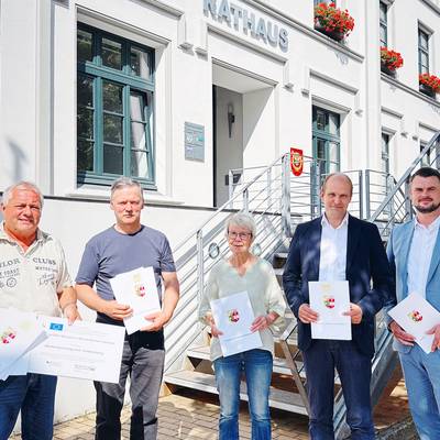 rathaus grevesm hlen