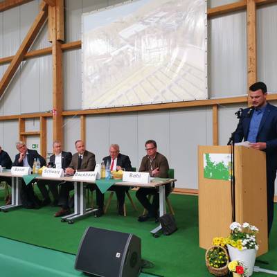 Tino Schomann sprach ein Grußwort zu Beginn der Veranstaltung