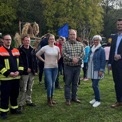 Gruppenbild beim Herbstfest in Hohenkirchen