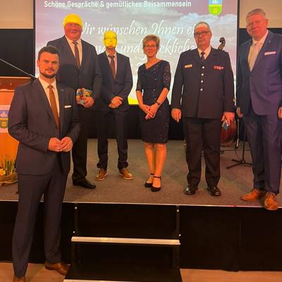 Kreistagspräsident Thomas Grote und Landrat Tino Schomann beim  Neujahrsempfang der Insel Poel