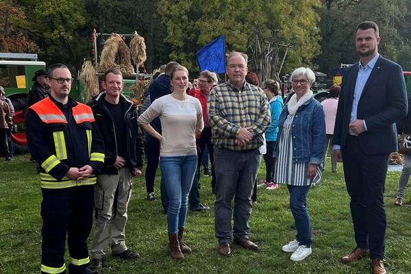 Gruppenbild beim Herbstfest in Hohenkirchen